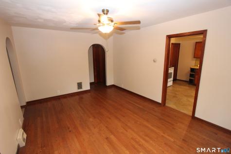 22 Brook Street Seymour CT 06483