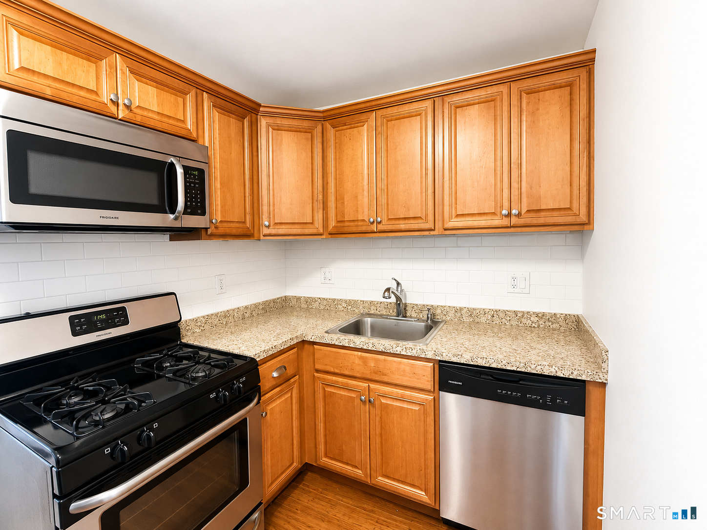 1168 Main Street Stratford CT 06615