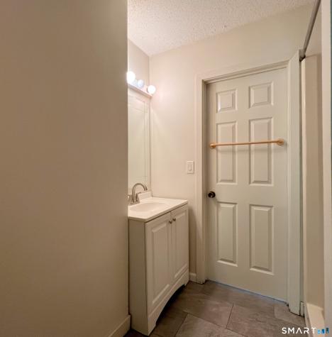 95 Farmington Chase Crescent Farmington CT 06032