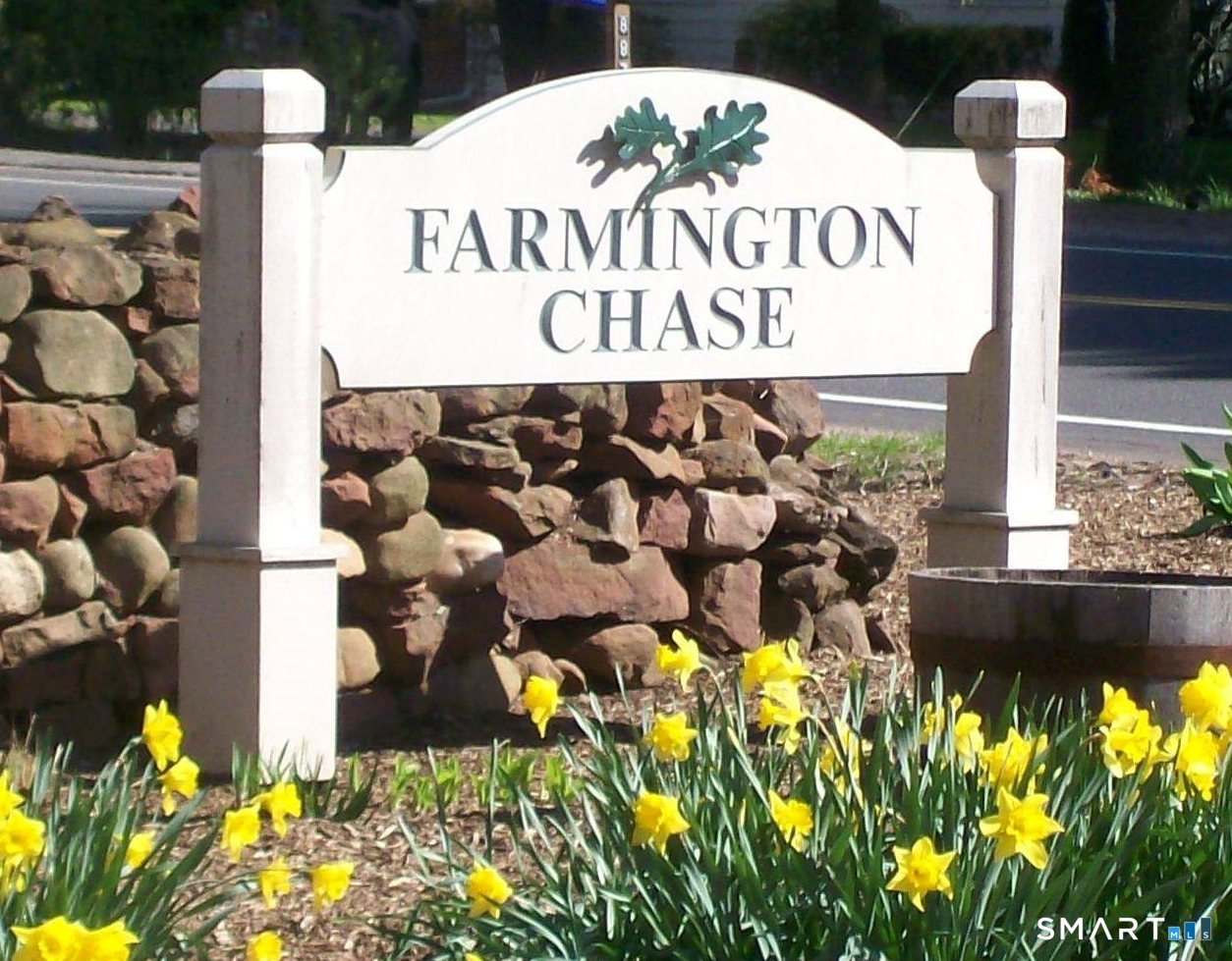95 Farmington Chase Crescent Farmington CT 06032