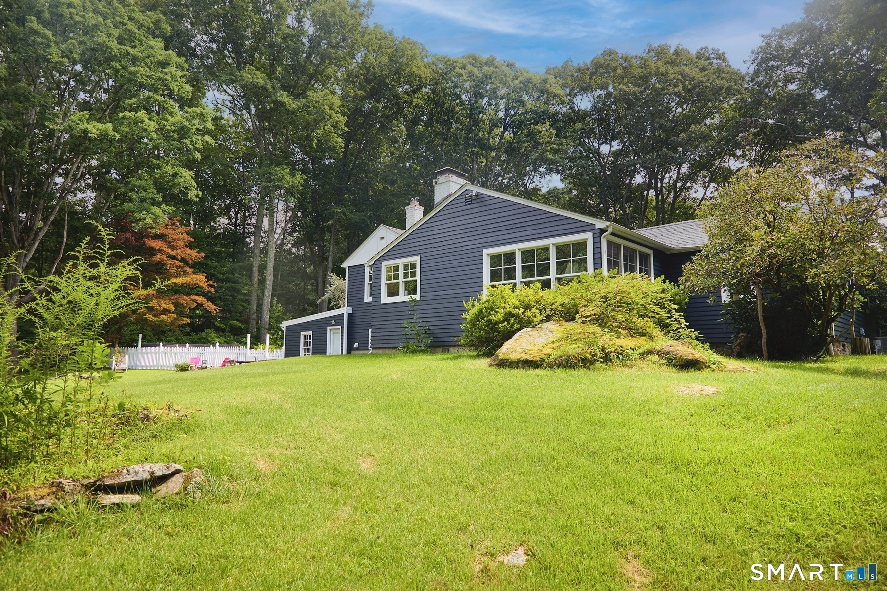17 Old Mill Road Weston CT 06883