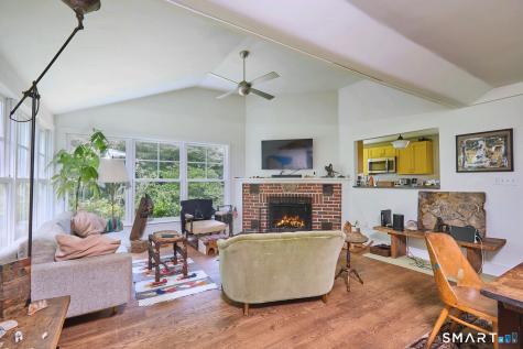 17 Old Mill Road Weston CT 06883