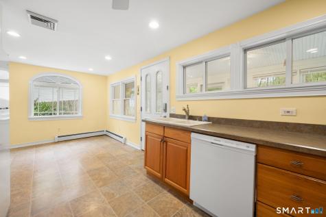 87-B Cottage Road Montville CT 06370