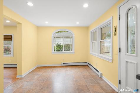 87-B Cottage Road Montville CT 06370