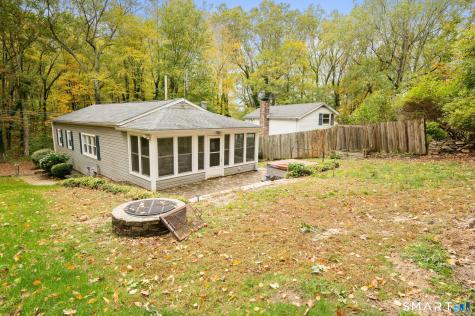 87-B Cottage Road Montville CT 06370