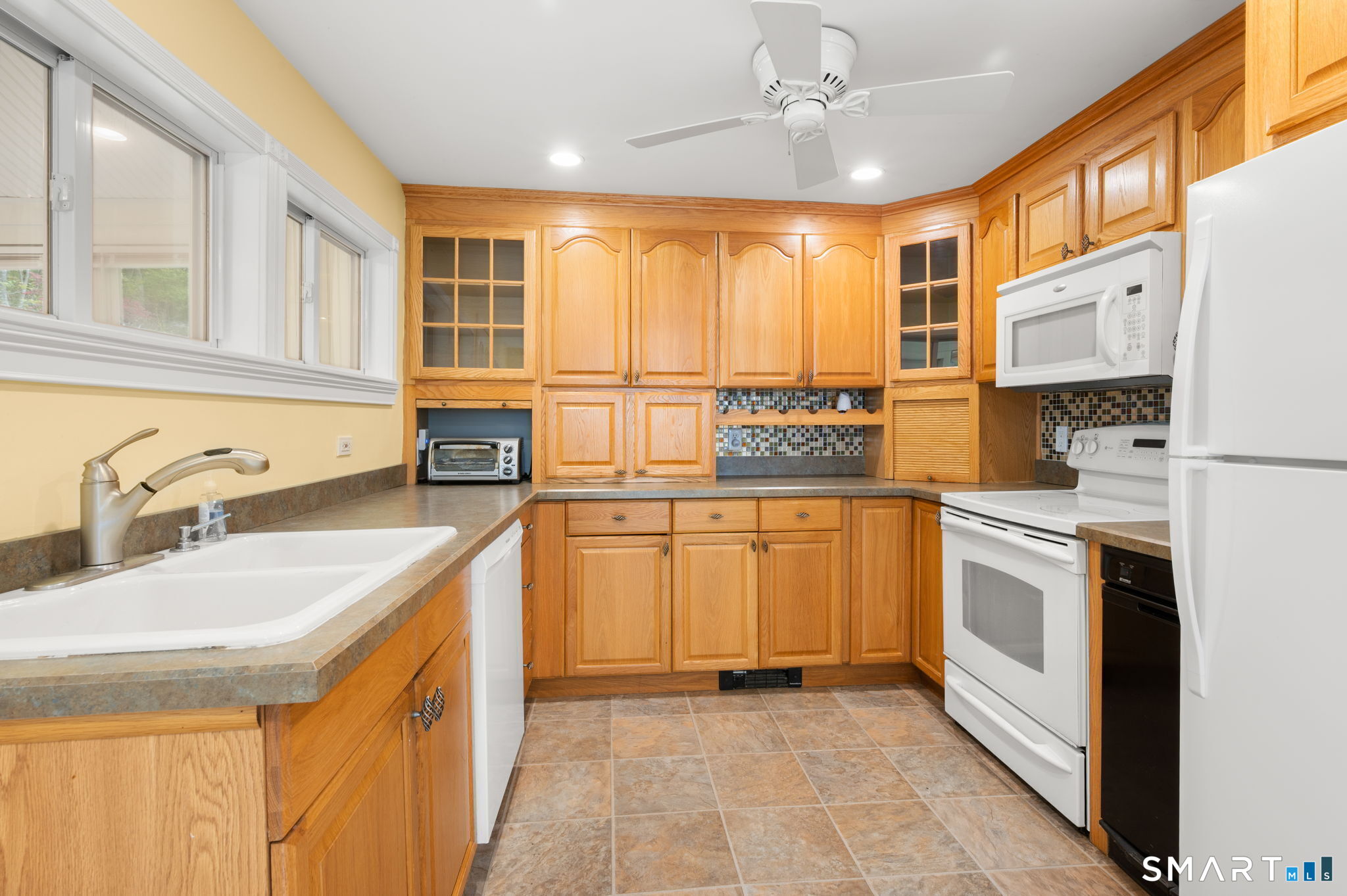 87-B Cottage Road Montville CT 06370