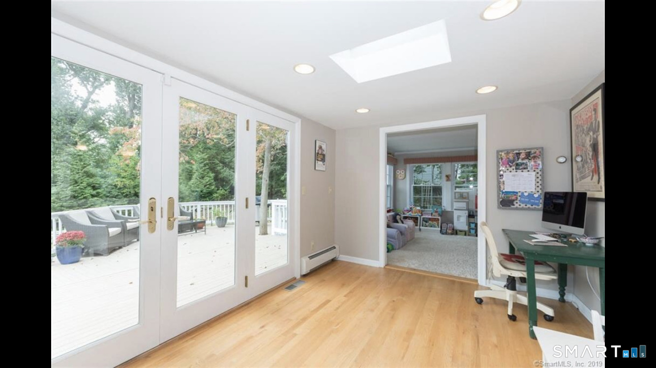 167 Old North Stamford R Road Stamford CT 06905