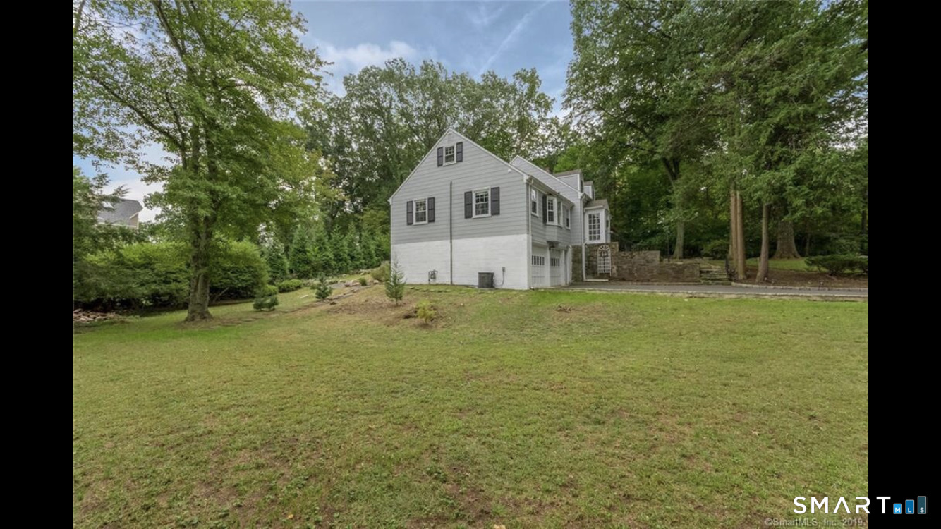 167 Old North Stamford R Road Stamford CT 06905