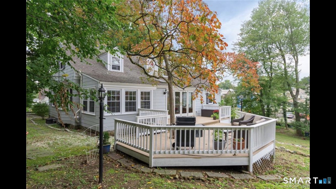 167 Old North Stamford R Road Stamford CT 06905