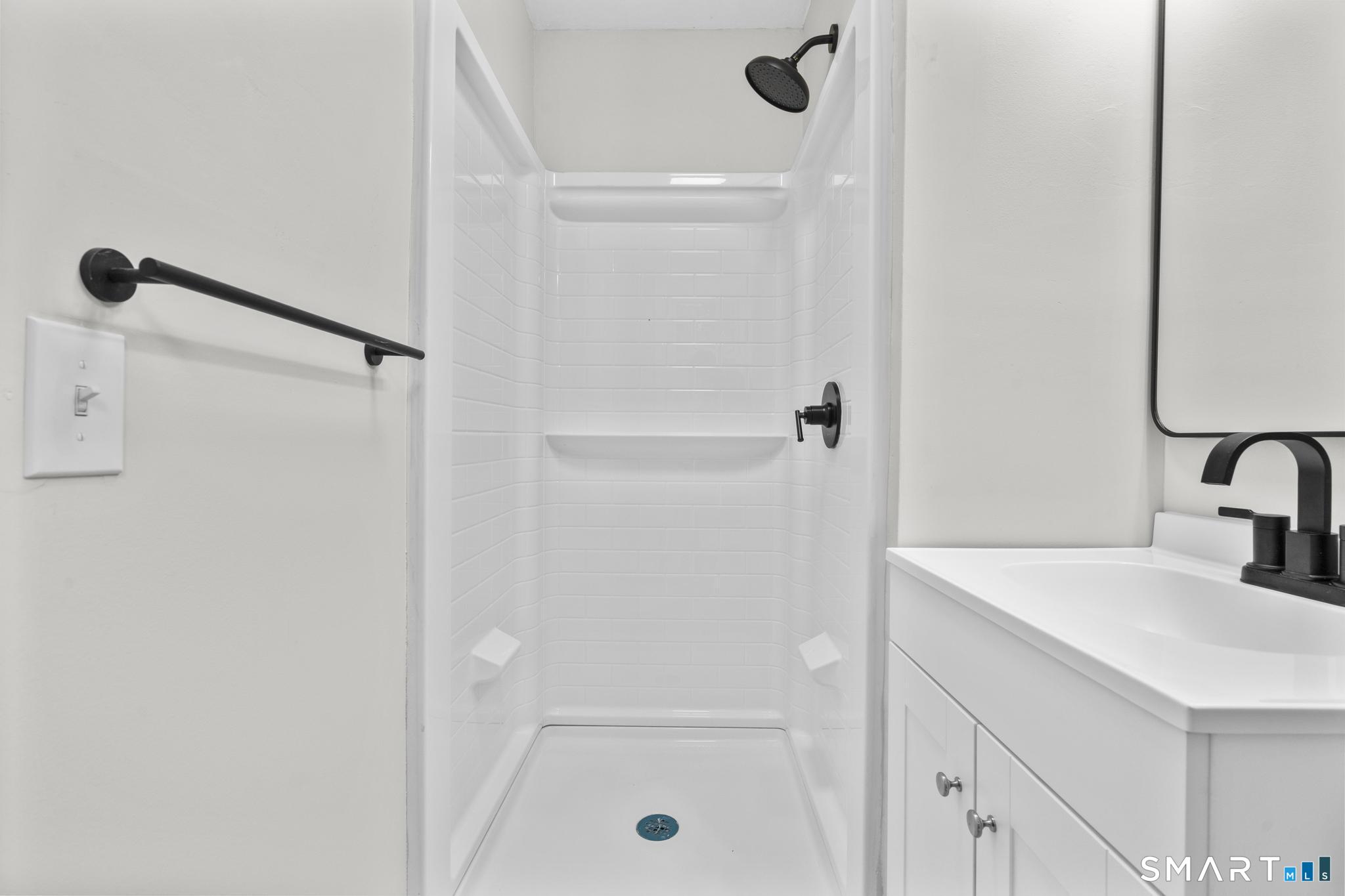 32 Woodhaven Drive Burlington CT 06013