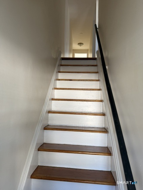 301 Spruce Street Fairfield CT 06890
