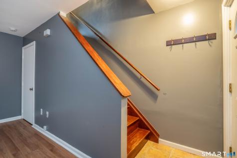 7 Mark Lane Waterbury CT 06074
