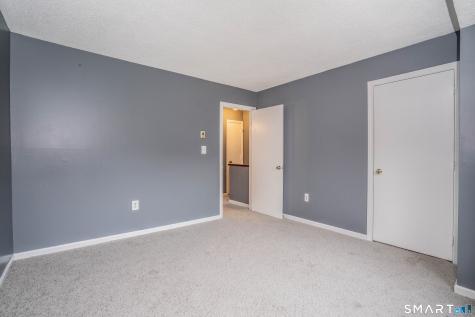7 Mark Lane Waterbury CT 06074
