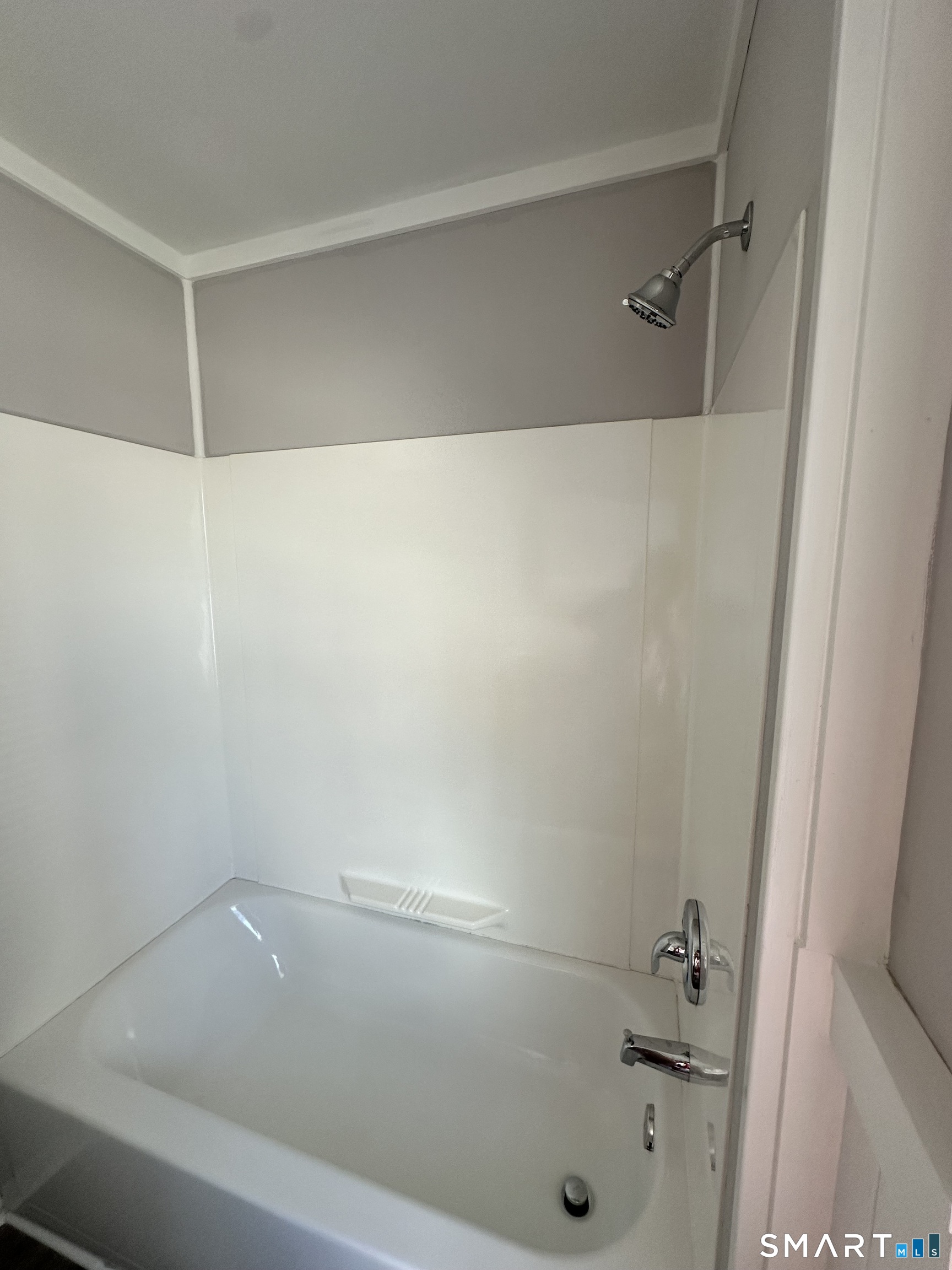 30 Jefferson Avenue New London CT 06320
