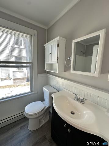 30 Jefferson Avenue New London CT 06320