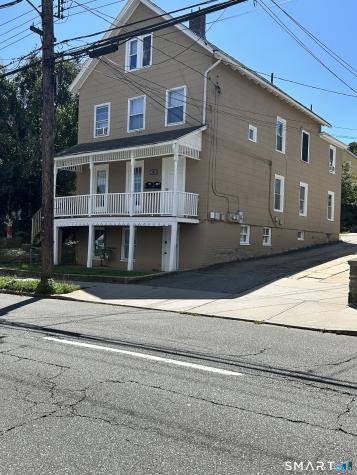 30 Jefferson Avenue New London CT 06320