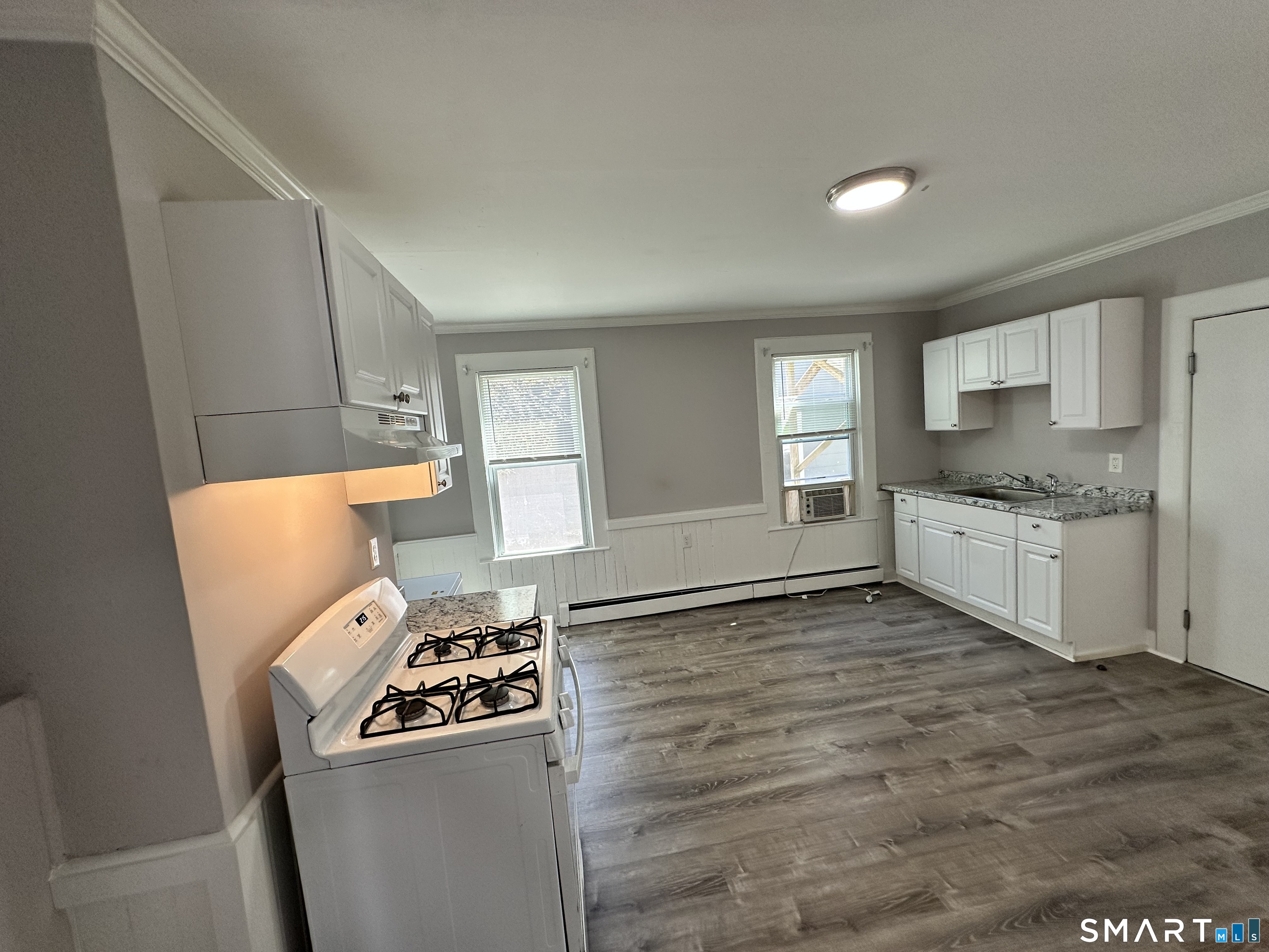 30 Jefferson Avenue New London CT 06320