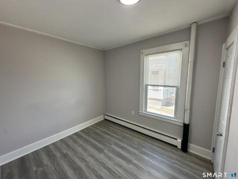 30 Jefferson Avenue New London CT 06320