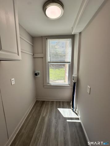 30 Jefferson Avenue New London CT 06320