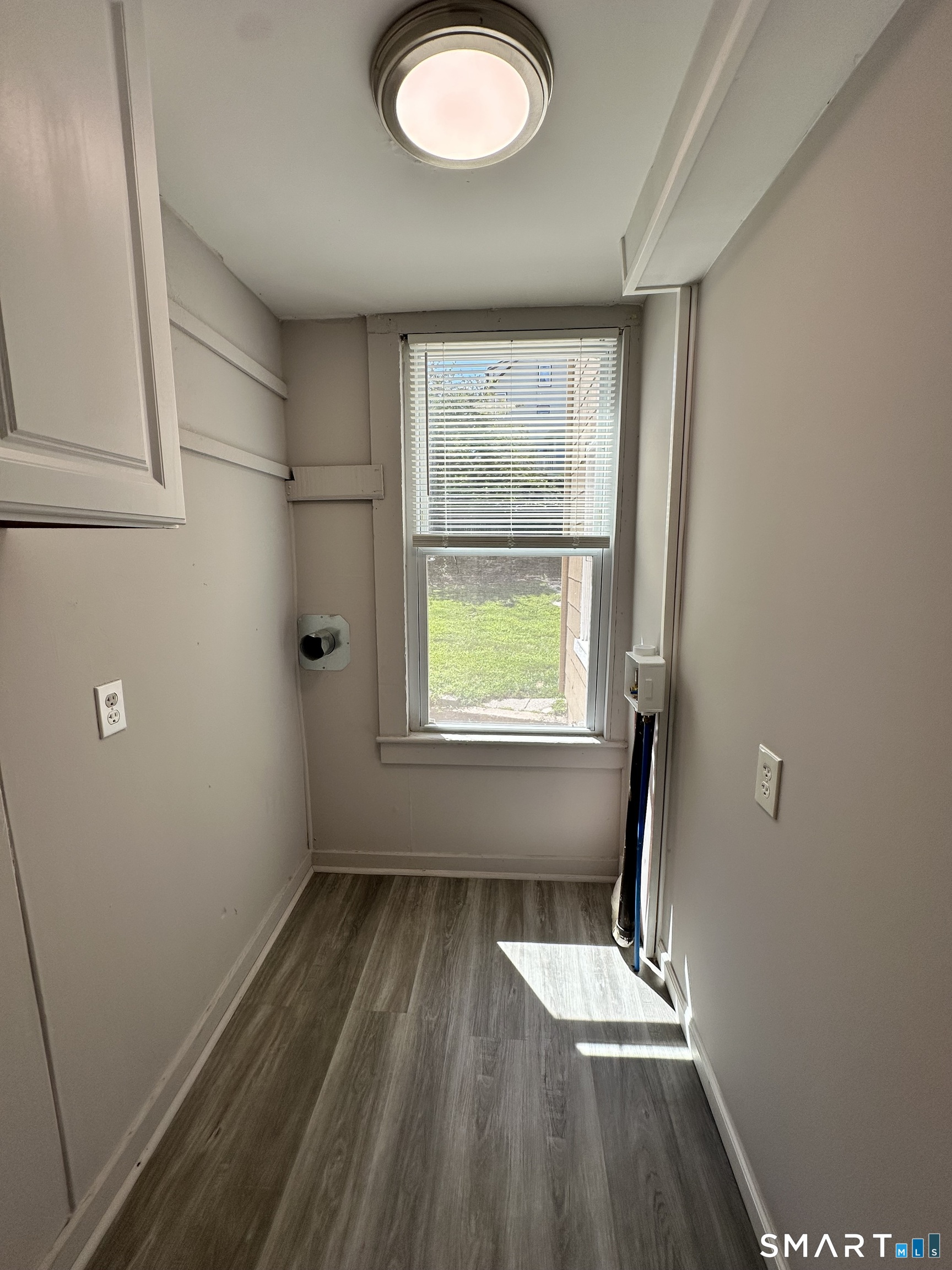 30 Jefferson Avenue New London CT 06320