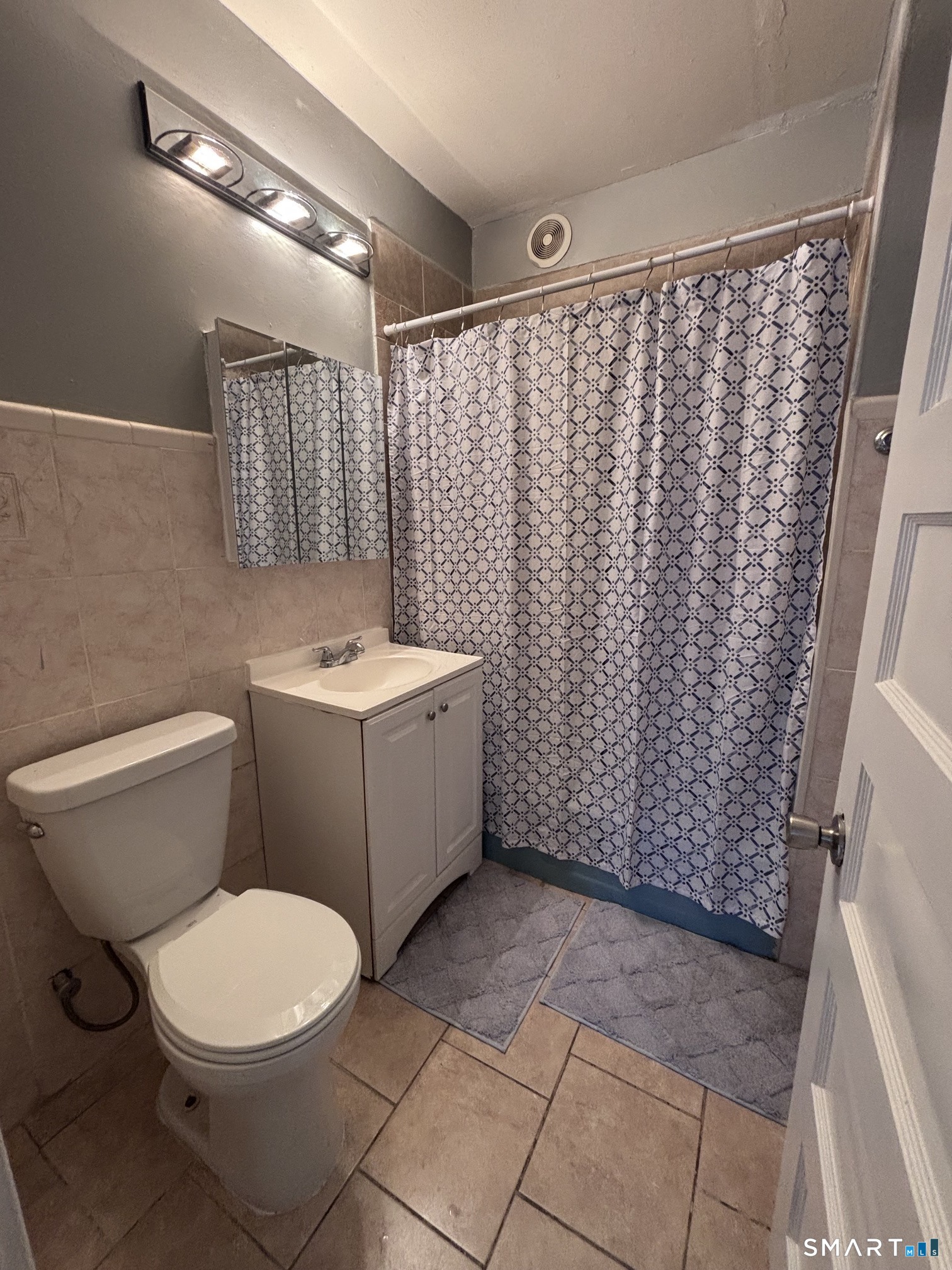 448 Hillside Avenue Hartford CT 06106