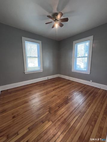448 Hillside Avenue Hartford CT 06106