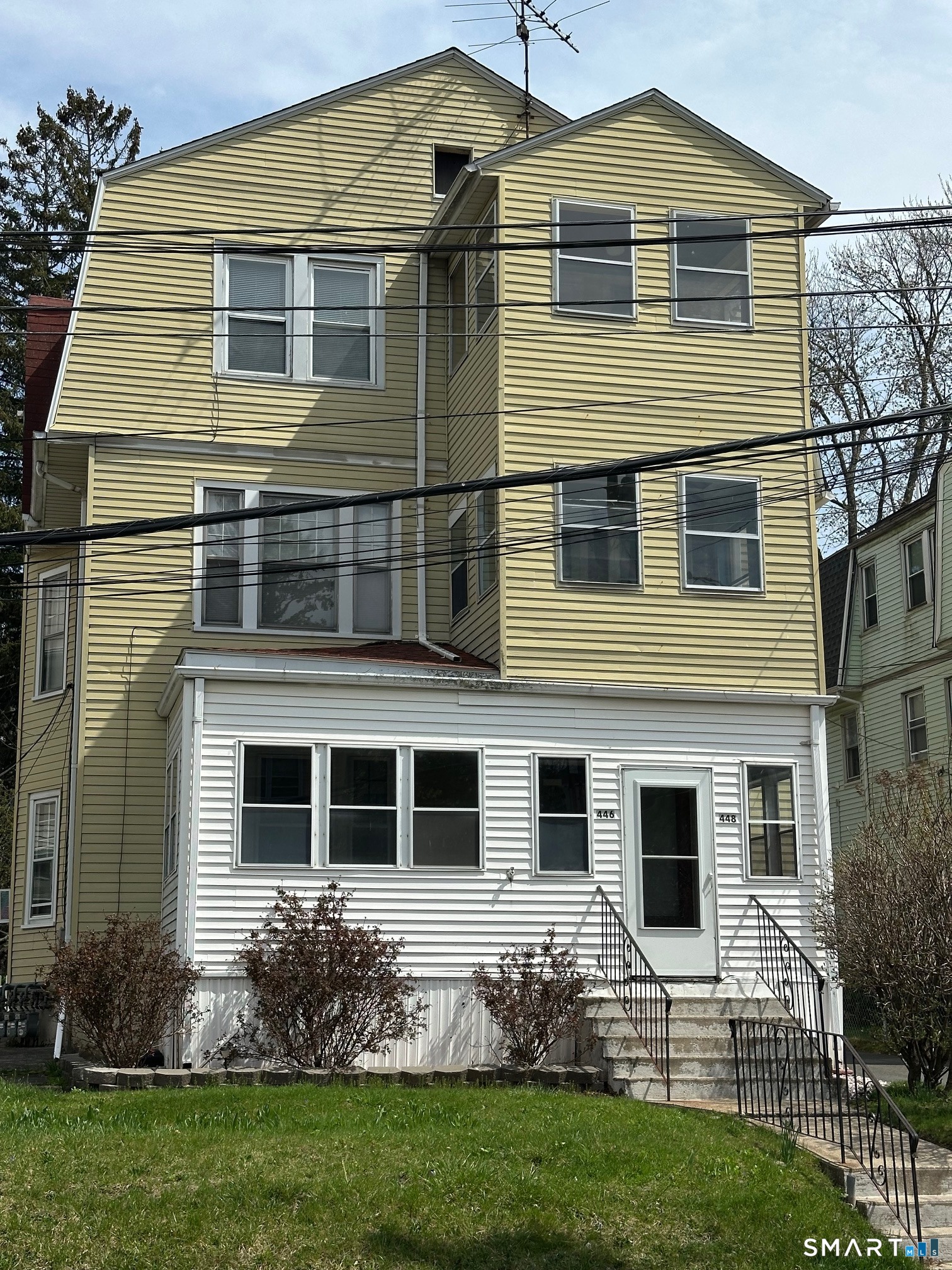 448 Hillside Avenue Hartford CT 06106