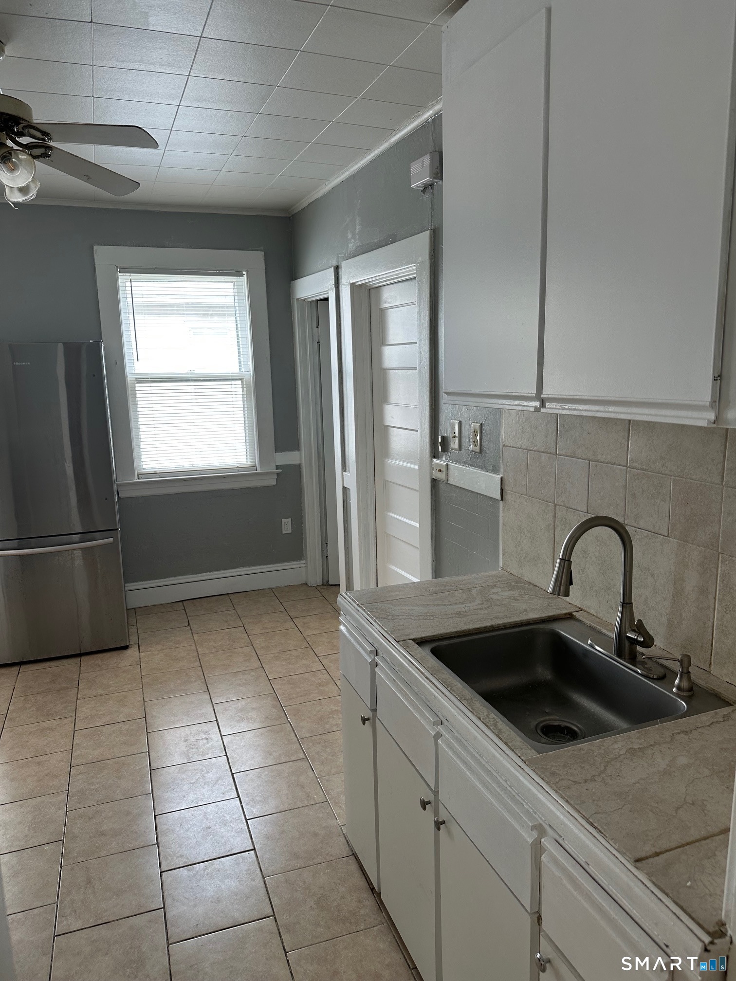 448 Hillside Avenue Hartford CT 06106