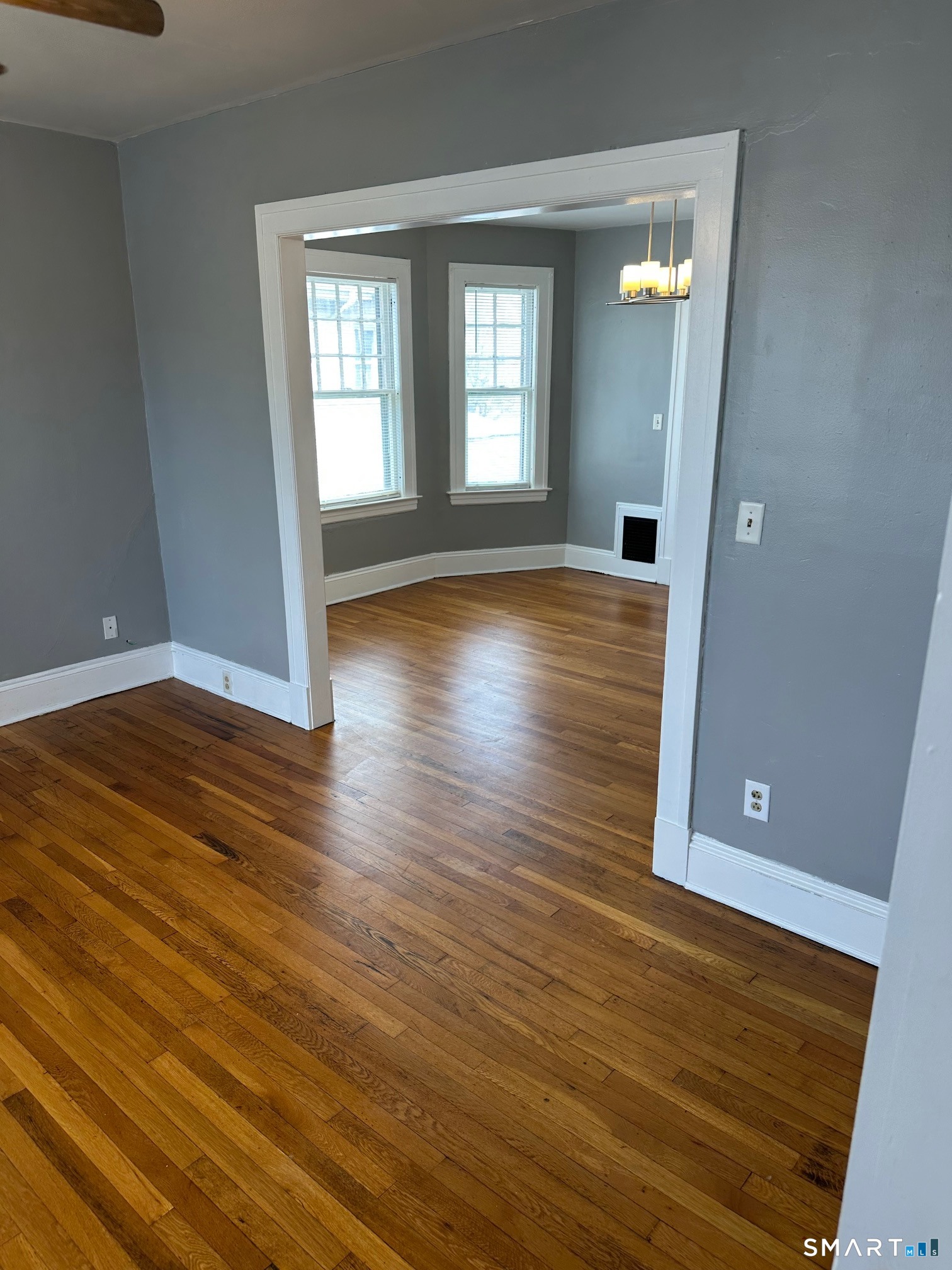 448 Hillside Avenue Hartford CT 06106