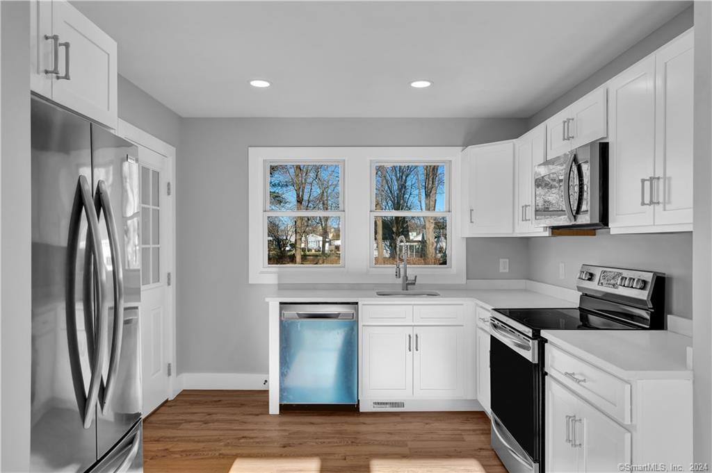 77 East Broad Street Plainville CT 06062