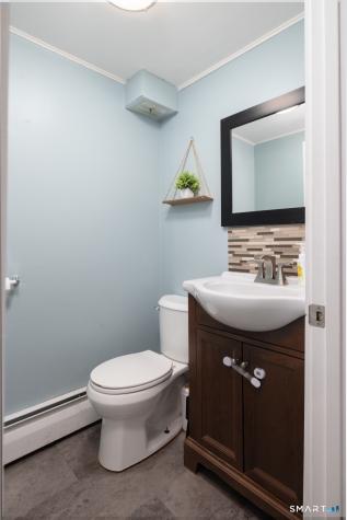 182 North Elm Street Manchester CT 06042