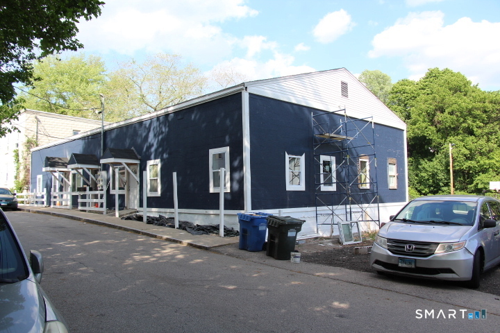 33 Lake Street Norwich CT 06360