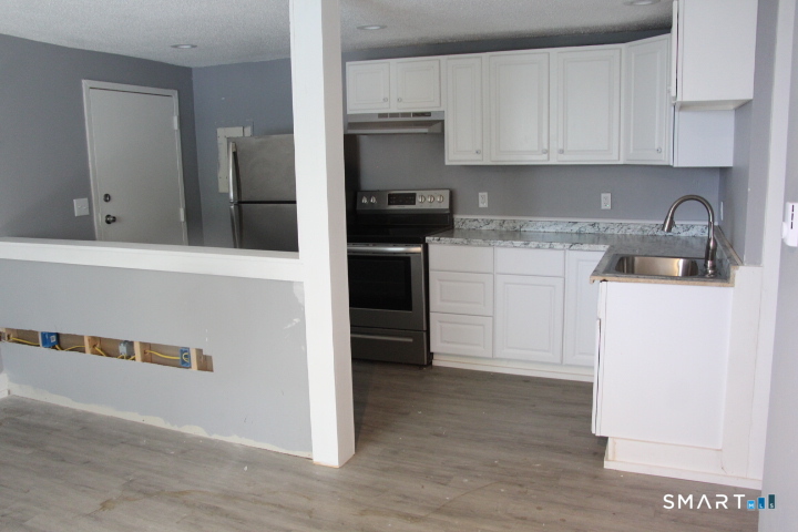 33 Lake Street Norwich CT 06360
