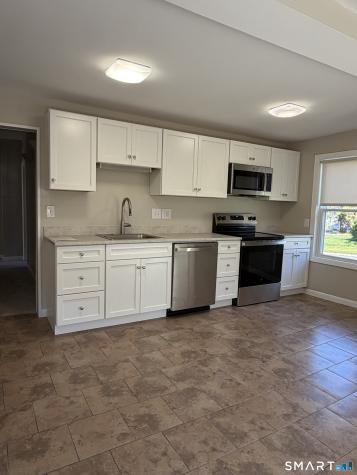 52 Millstone West Road Waterford CT 06385