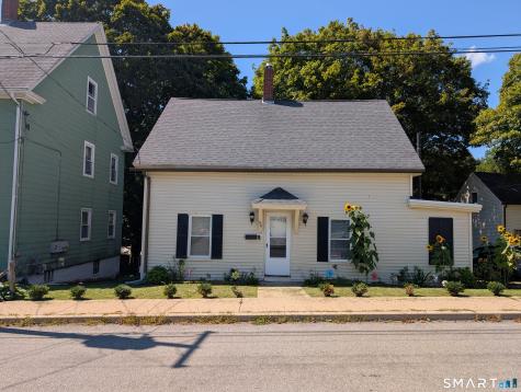 50 Green Street Putnam CT 06260
