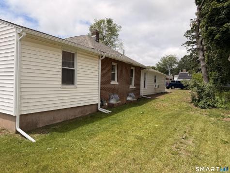 154 Hemingway Avenue East Haven CT 06512