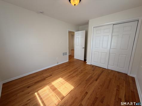 154 Hemingway Avenue East Haven CT 06512