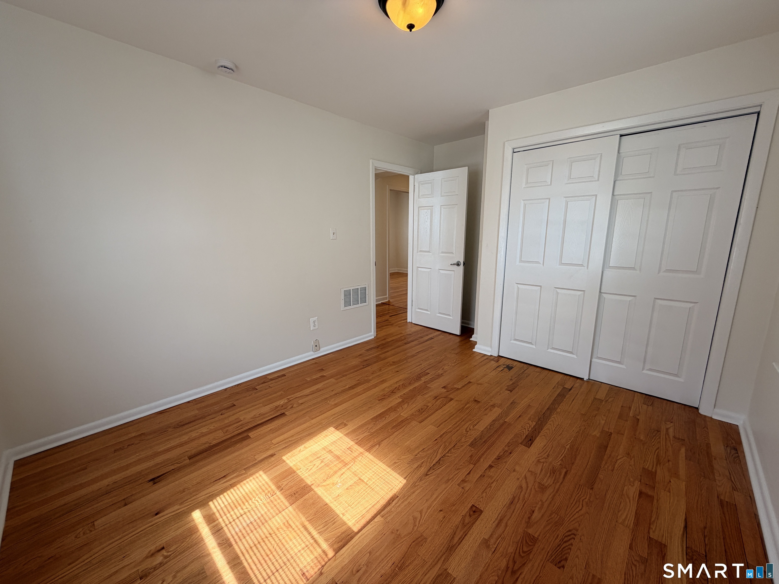 154 Hemingway Avenue East Haven CT 06512