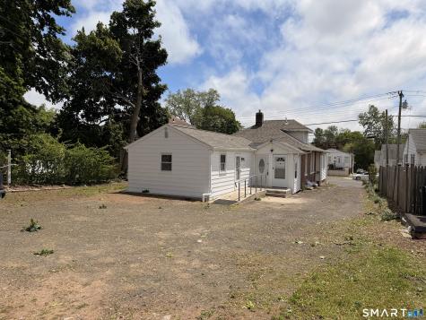 154 Hemingway Avenue East Haven CT 06512