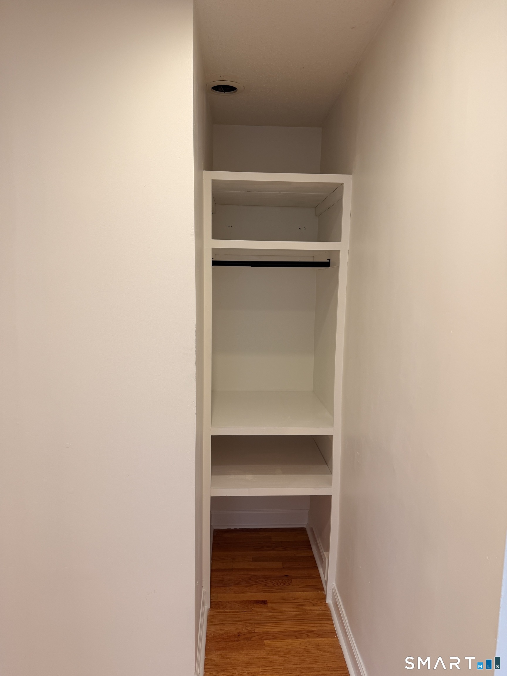 154 Hemingway Avenue East Haven CT 06512