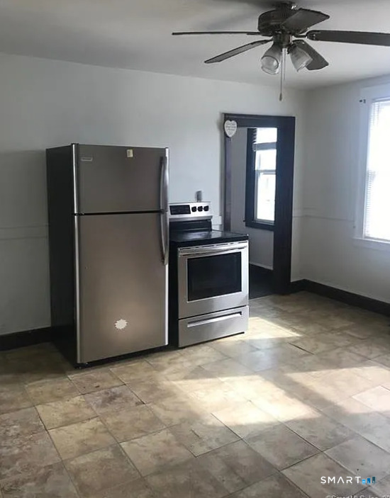 23-#3 Clinton Avenue Middletown CT 06457