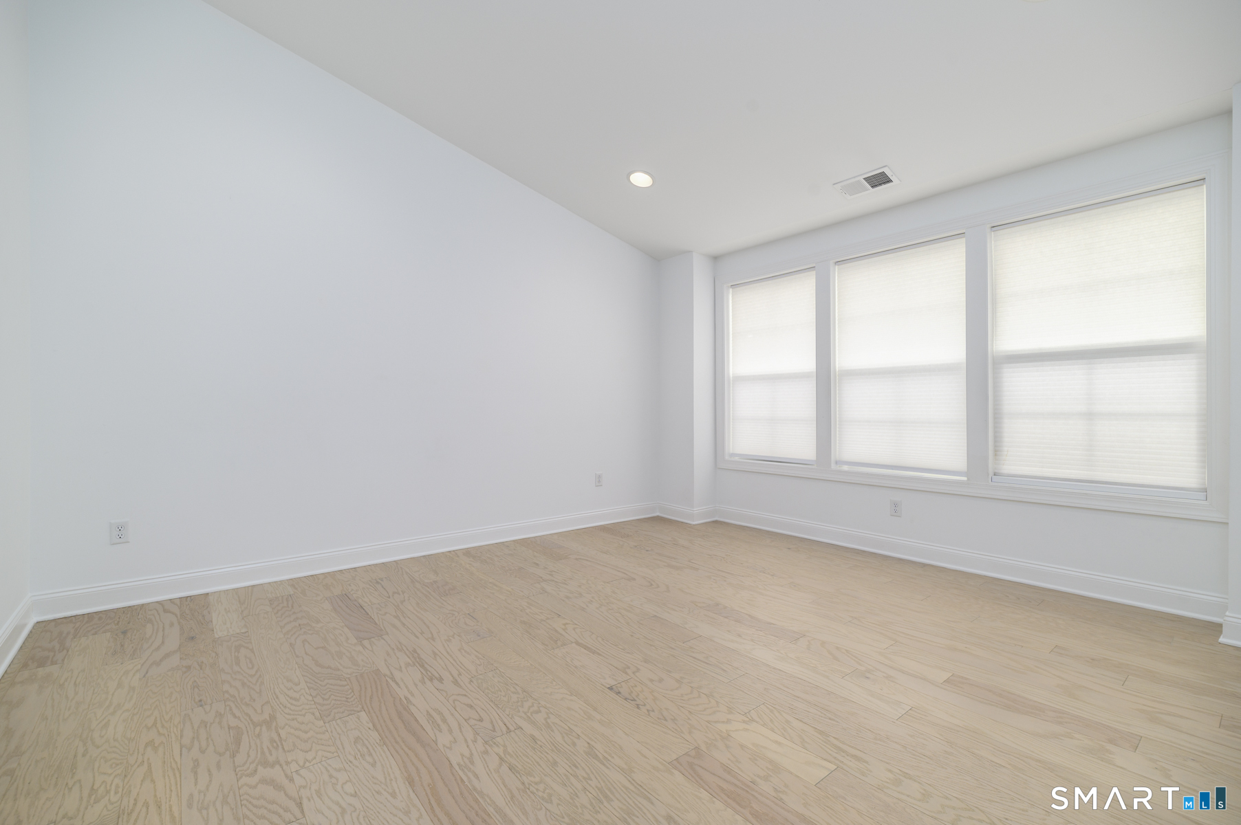15 East Cross Trail Danbury CT 06810