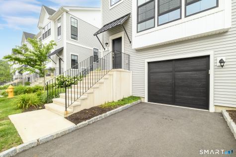 15 East Cross Trail Danbury CT 06810