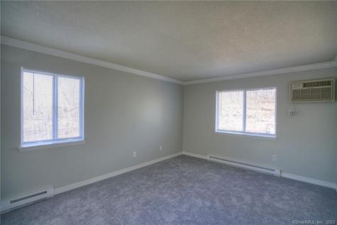 86 Buddington Road Groton CT 06340