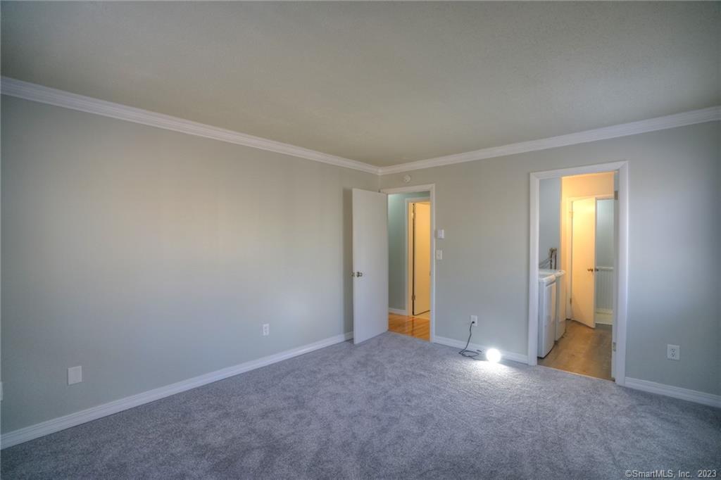 86 Buddington Road Groton CT 06340