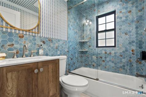 22 Oldfield Drive Fairfield CT 06824