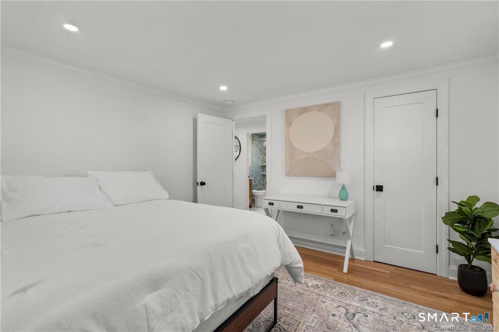 22 Oldfield Drive Fairfield CT 06824
