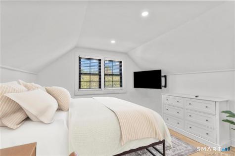22 Oldfield Drive Fairfield CT 06824