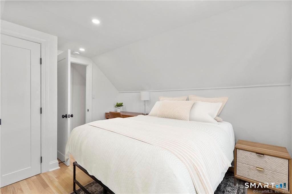 22 Oldfield Drive Fairfield CT 06824