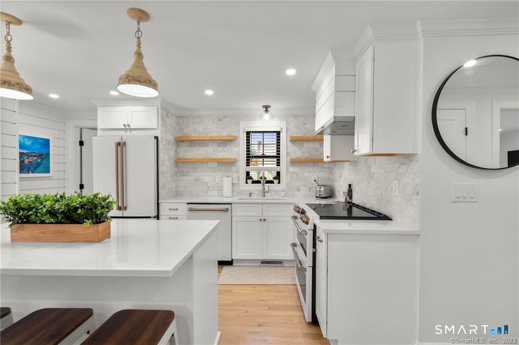 22 Oldfield Drive Fairfield CT 06824